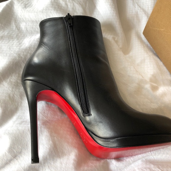 Black High Heel Louboutain boots - Picture 1 of 13
